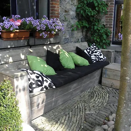 Vintage Holiday Home in Verlaine-Sur-Ourthe with Valley View * Durbuy