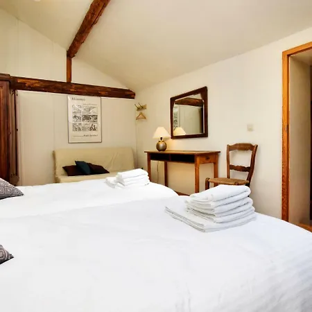 Ferienhaus Vintage Holiday Home in Verlaine-Sur-Ourthe with Valley View